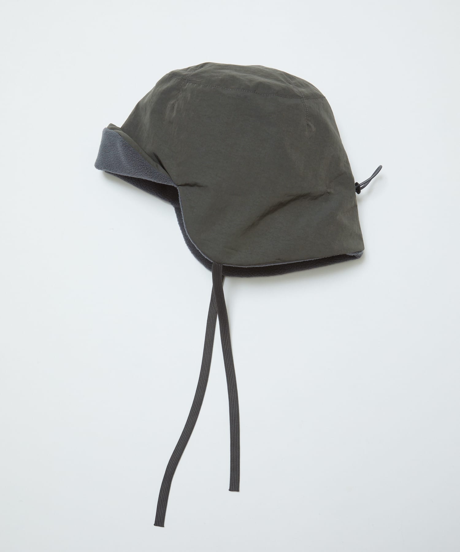 FLEECE EAR FLAP 6-PANEL HAT｜ANTHRACITE