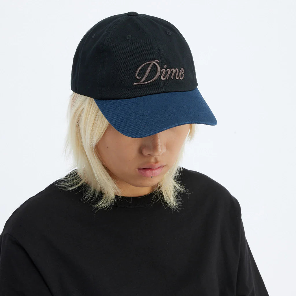 CURSIVE LOW PRO CAP｜BLACK / MIDNIGHT